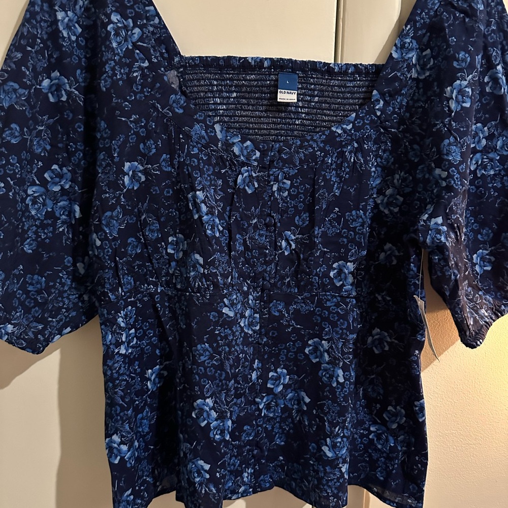 NWT: Old Navy Blouse